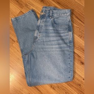 American Eagle Mom Jeans